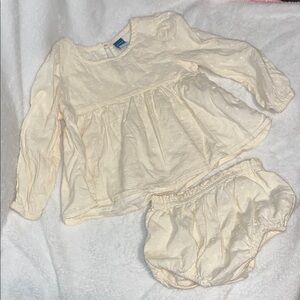 Old Navy Cream Kids Top and Diaper Cover Set